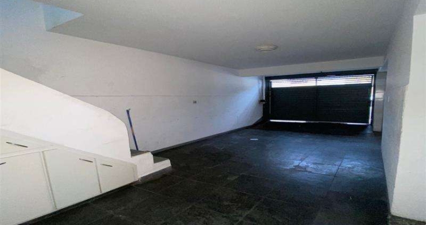 Casa com 3 quartos para alugar na Rua Manuel Garcia, Vila Baruel, São Paulo
