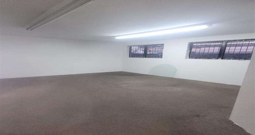 Sala comercial para alugar na Avenida José de Brito de Freitas, Vila Bandeirantes, São Paulo