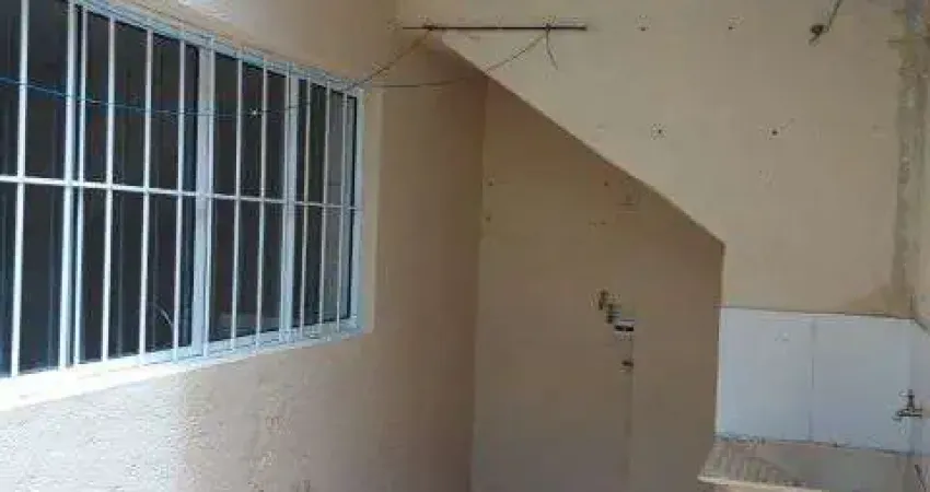 Casa com 2 quartos para alugar na Rua César Penna Ramos, Casa Verde, São Paulo