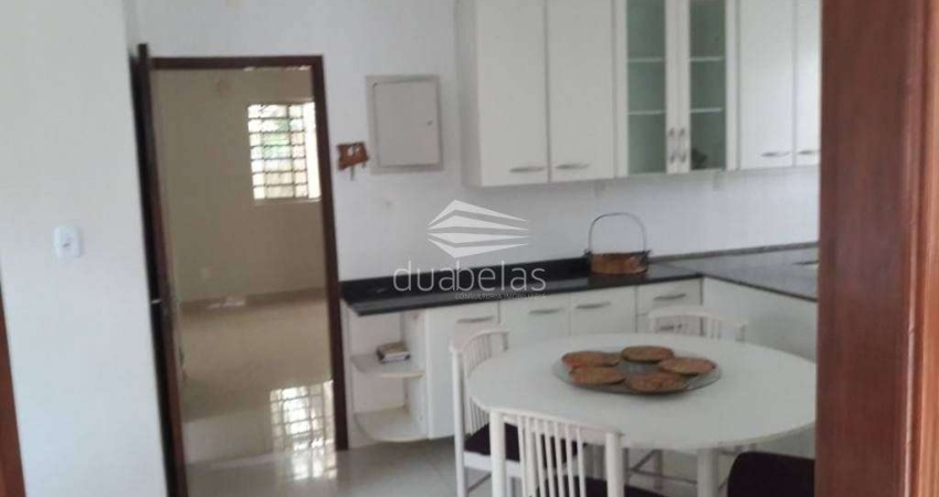 Casa com 4 quartos à venda no Parque Martim Cererê, São José dos Campos 