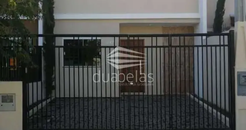 Casa com 3 quartos à venda na Vila Santos, Caçapava 