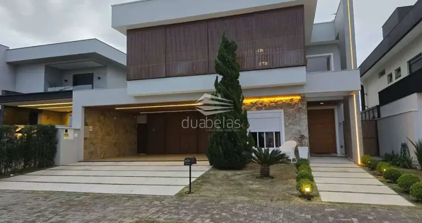 Casa em condomínio fechado com 4 quartos à venda no Jardim do Golfe, São José dos Campos 