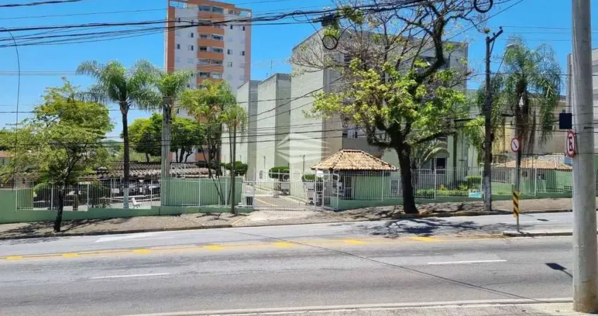 Apartamento com 02 quartos, para locação  no jardim satélite