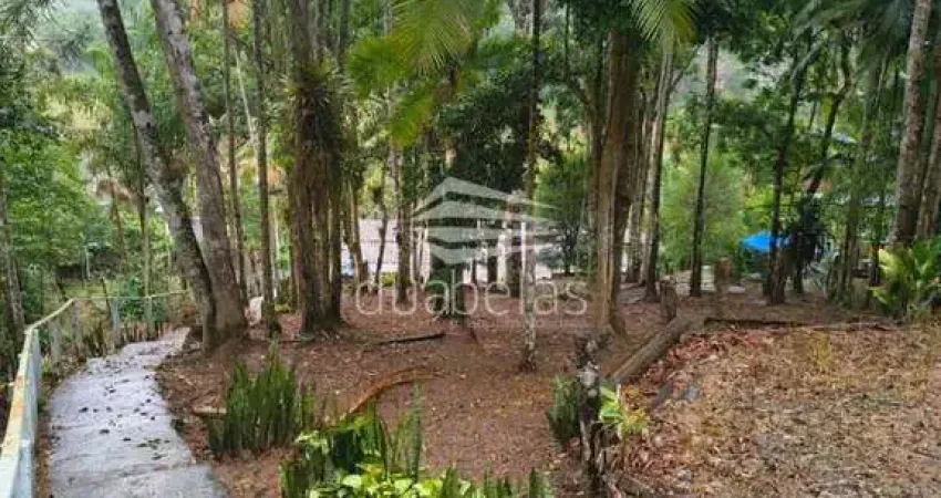 Casa com 4 quartos à venda no Centro, Paraibuna