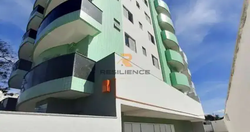 Área privativa com 03 quartos sendo 01 suíte á venda na área central !