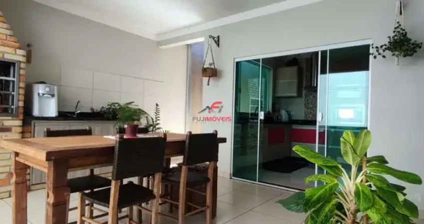 Sobrado a venda no bairro Jardim Tóquio