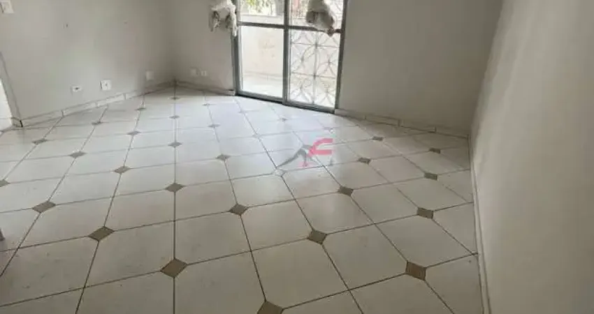 Apartamento com 3 quartos para alugar na Zona 07, Maringá