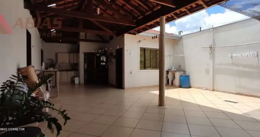 Casa com 3 quartos à venda na Rua Domingos Jorge Velho, 133, Jardim Centenário, São Carlos