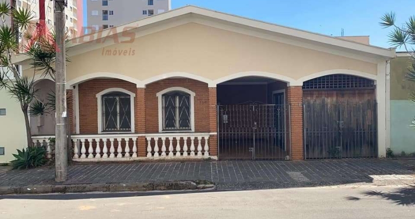 Casa em Jardim Lutfalla - São Carlos, SP