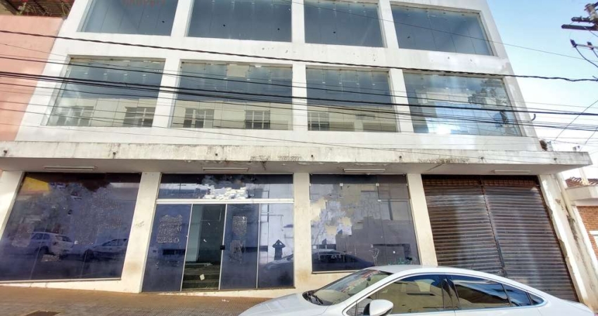 Prédio Inteiro em Núcleo Residencial Silvio Vilari - São Carlos, SP