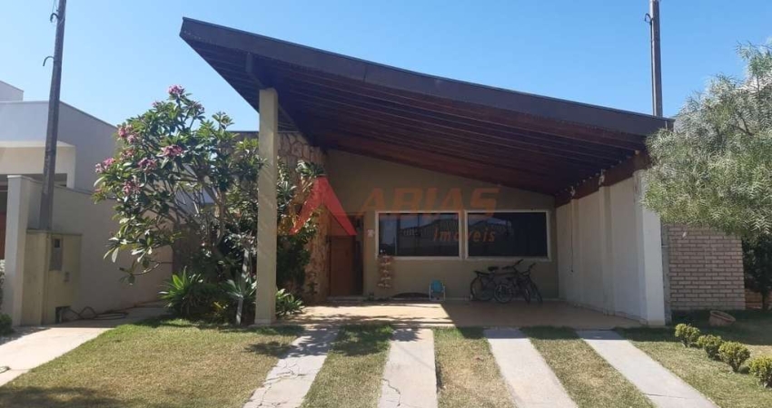 Casa de Condominio em Village Damha I - São Carlos, SP