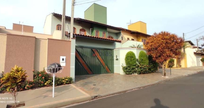 Casa em Jardim Acapulco - São Carlos, SP
