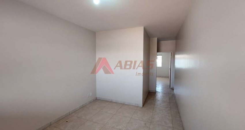 Casa Comercial em Vila Prado - São Carlos, SP