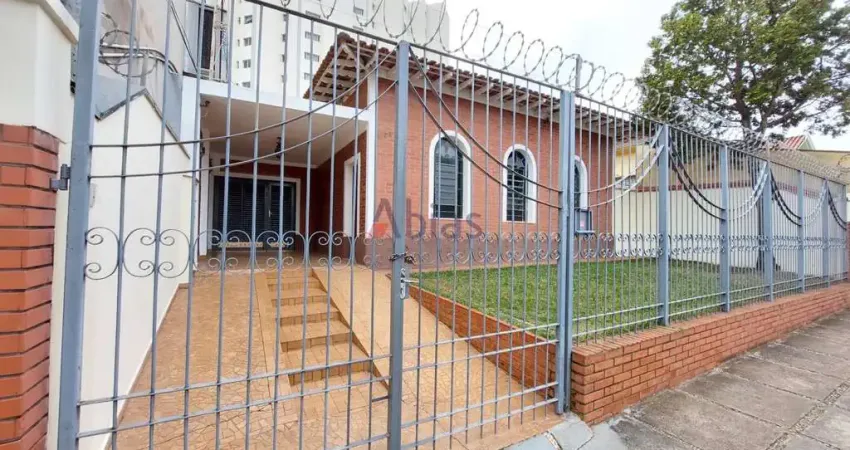 Casa com 3 quartos para alugar na Rua Marechal Deodoro, 2840, Centro, São Carlos