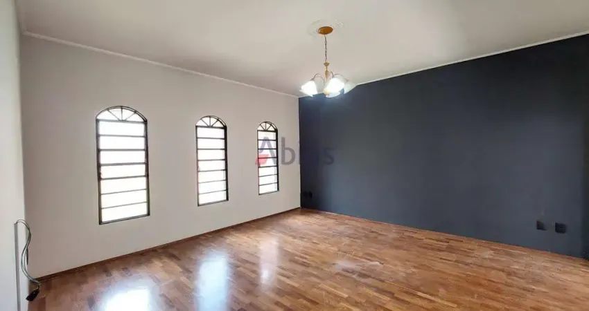 Casa com 3 quartos para alugar na Rua Francisco Pelegrino, 215, Vila Costa do Sol, São Carlos