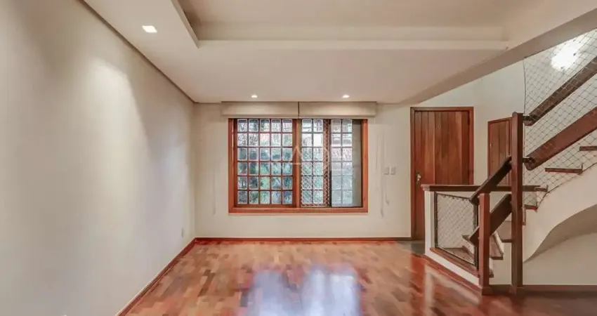 Casa em condomínio fechado com 2 quartos à venda na Avenida da Cavalhada, 6021, Cavalhada, Porto Alegre