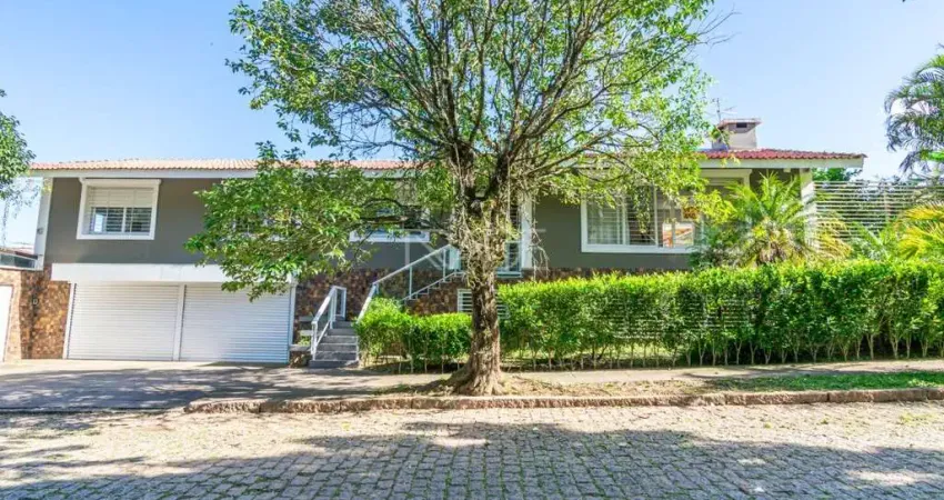 Casa com 3 quartos à venda na Rua Morano Calabro, 570, Jardim Isabel, Porto Alegre