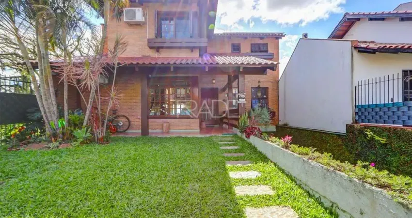 Casa com 3 quartos à venda na Rua Imeram Teixeira Cabeleira, 174, Ipanema, Porto Alegre