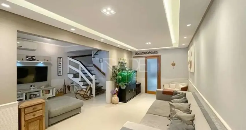 Casa com 3 quartos à venda na Avenida Copacabana, 336, Tristeza, Porto Alegre