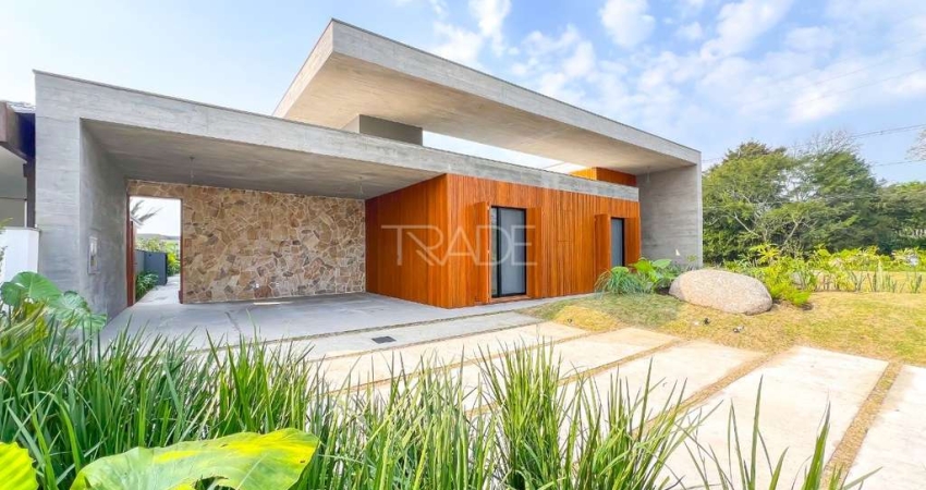 Casa em condomínio fechado com 4 quartos à venda na Avenida Juca Batista, 8000, Belém Novo, Porto Alegre