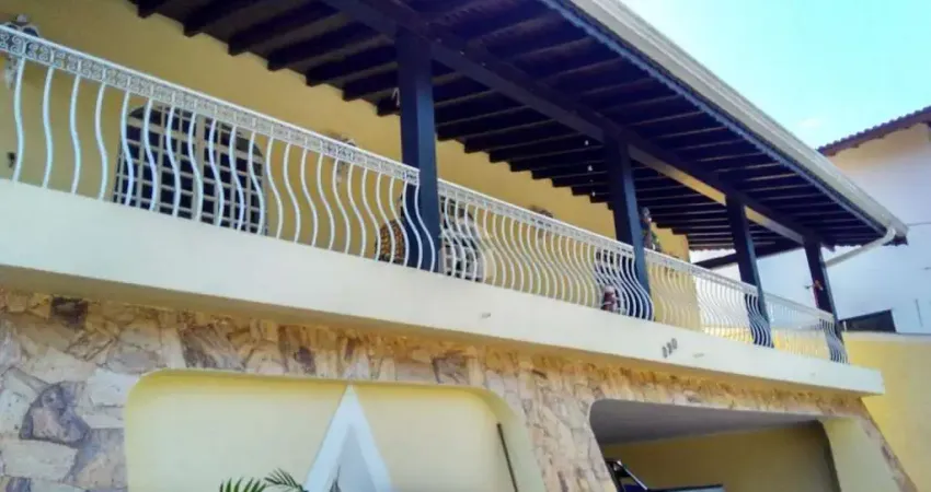 Casa à venda com 451 m², 4 quartos 6 vagas em Taquaral, Campinas