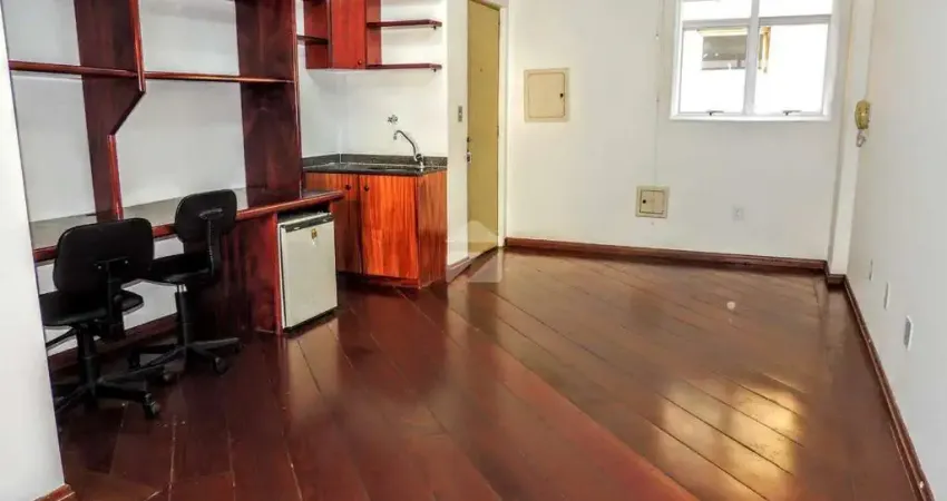 Sala comercial para alugar na Rua Antônio Cezarino, Cambuí, Campinas