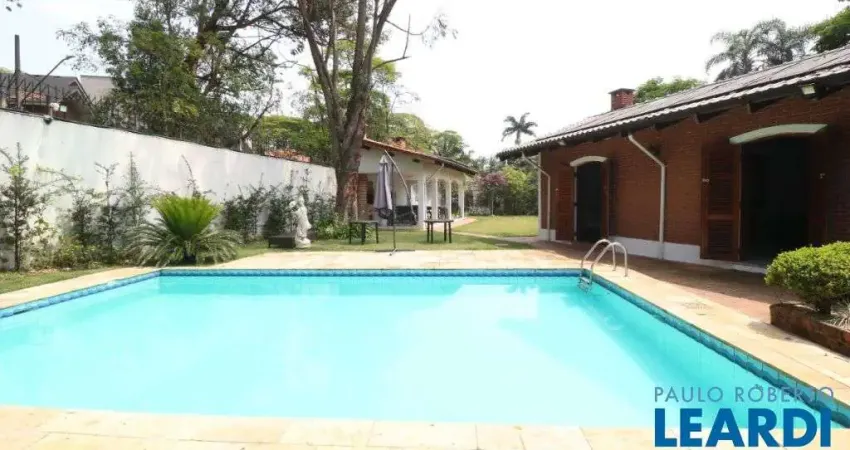 CASA ASSOBRADADA - ALTO DA BOA VISTA  - SP