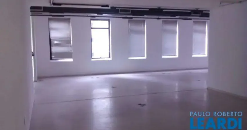 Sala comercial à venda no Brooklin, São Paulo 