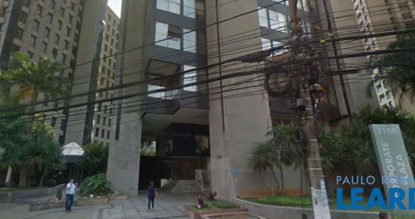 Sala comercial para alugar na Chácara Santo Antônio, São Paulo 