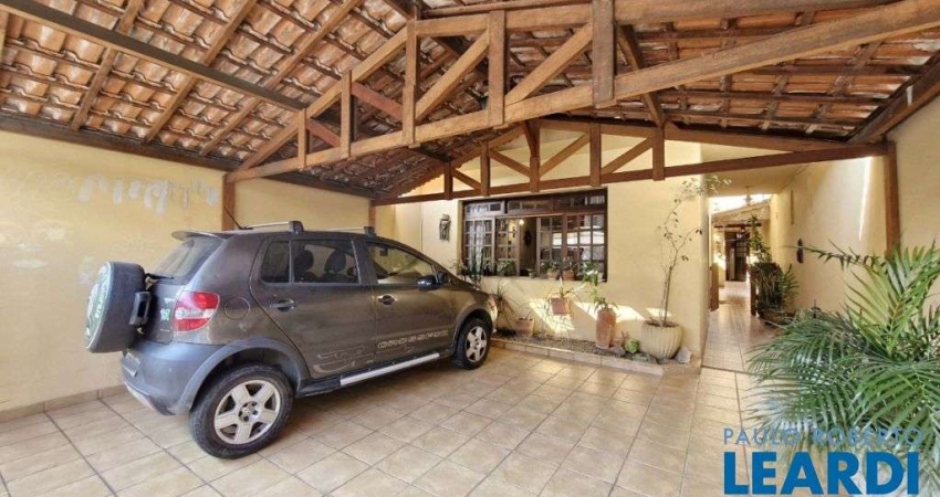Casa com 3 quartos à venda na Chácara Santo Antônio, São Paulo 