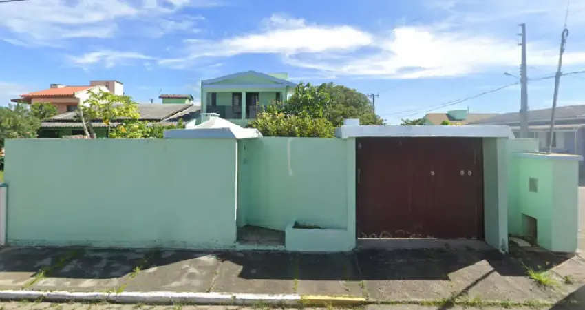 Casa de 156 m², com 02 dormitórios (sendo um deles uma suíte), para venda