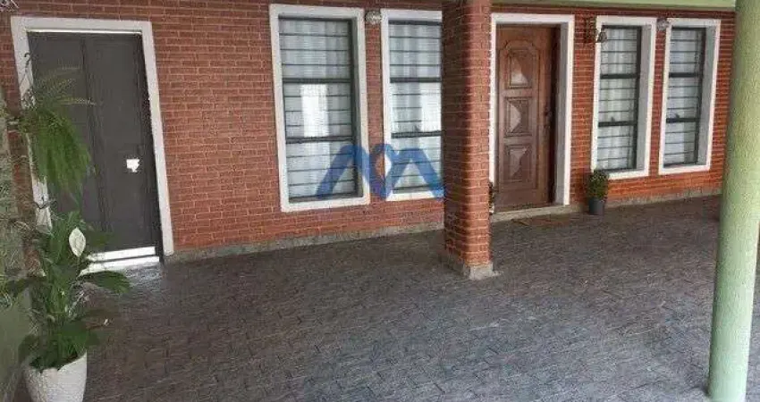 Casa com 5 quartos à venda na Vila Barão, Sorocaba 