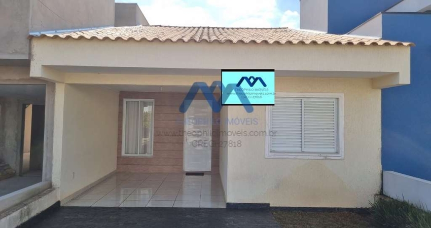 Linda Casa em Condomínio à Venda