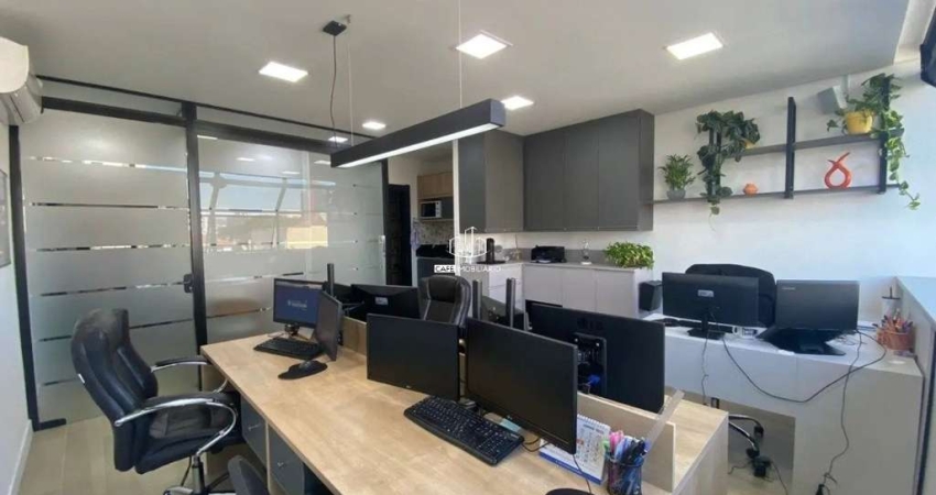 Sala comercial para alugar na Avenida Taquara, 438, Petrópolis, Porto Alegre