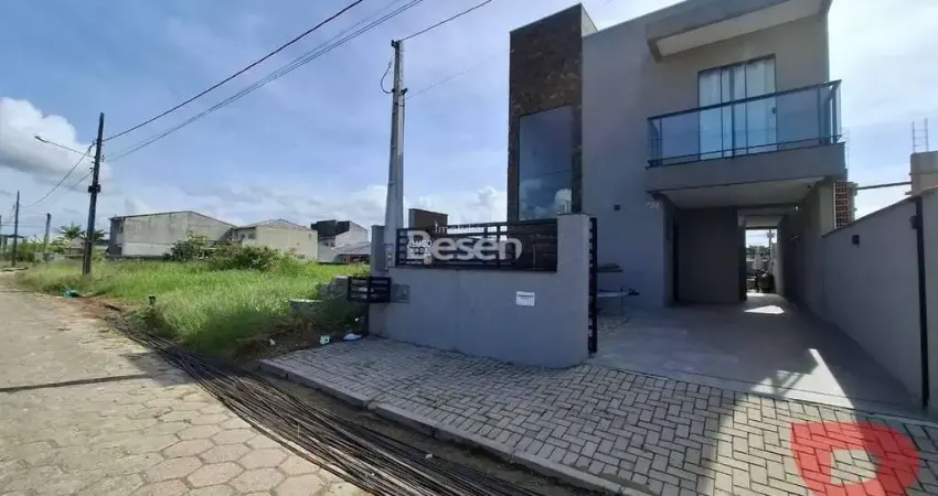 SOBRADO EM ALVENARIA MOBILIADO COM PISCINA , AREA GOURMET,   MEDINDO 160,33 M², APENAS 600M DO MAR, 03 QUARTOS (01 SUÍTE)