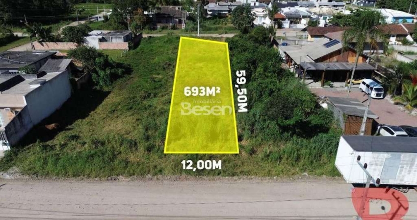 LINDO TERRENO  NO BAIRRO CONTINENTAL,  BALNEÁRIO NASCIMENTO, RUA 1790, COM  693,00m² , 370 METROS DO MAR.