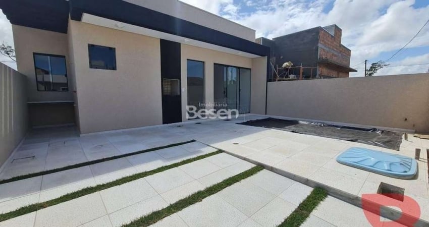 CASA COM 03 QUARTOS (01 SUÍTE), PISCINA COM BOA LOCALIZAÇÃO.