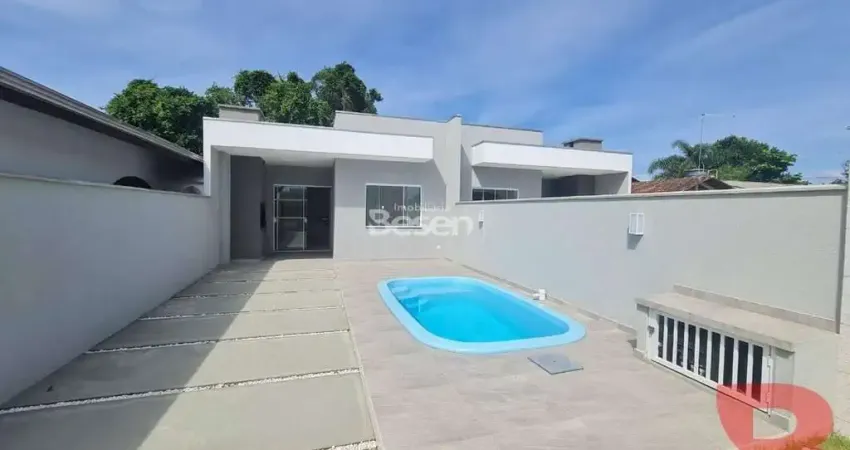 Casa com 3 quartos à venda na Rua 310 Marechal Cândido Rondon, 509, Barra do Sai, Itapoá