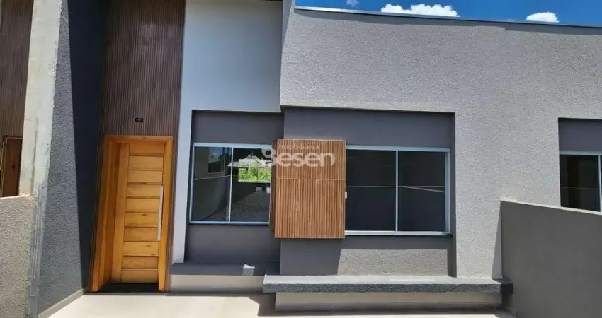 Casa nova com 02 quartos em condomínio no balneário jardim da barra