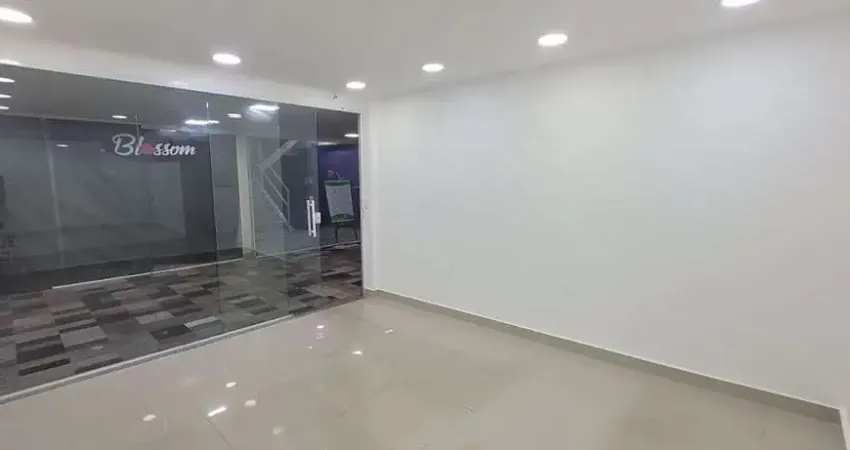 Data Shopping - Loja Comercial para locação, Campo Grande, Rio de Janeiro - LO0011.
