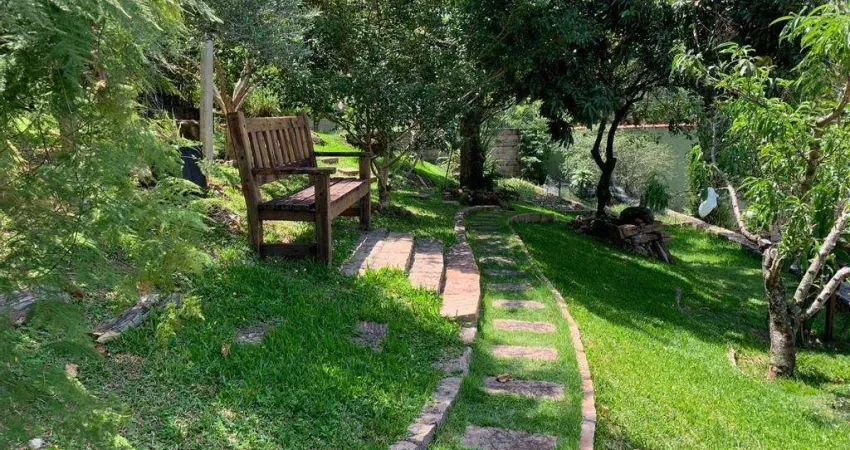 Chácara à venda em Valinhos, Santana dos Cuiabanos, com 2 quartos, com 1500 m²