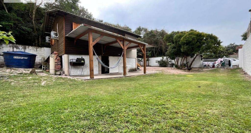 Casa à venda em Florianópolis, Ingleses do Rio Vermelho, com 2 quartos, com 60 m²