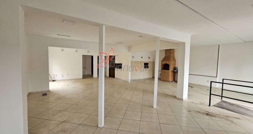 salão comercial para locação próximo a Avenida Getúlio Vargas