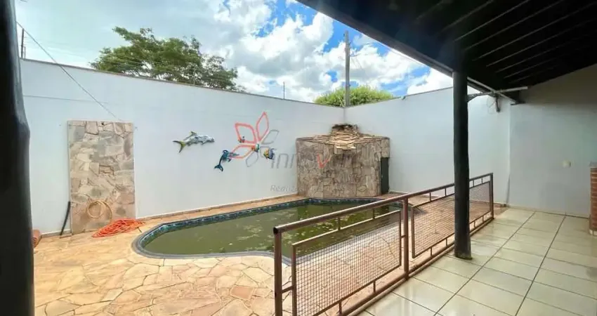 Casa com Piscina, Churrasqueira e 3 Quartos no Terra Branca
