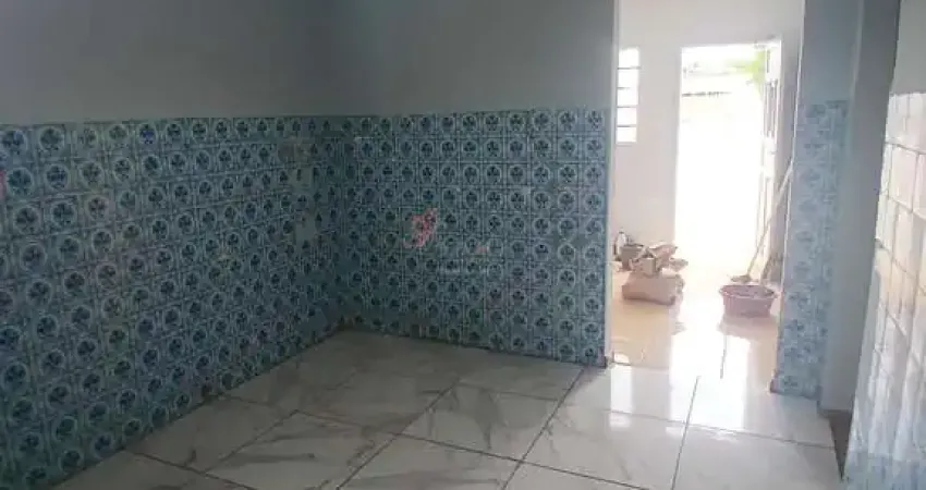 Casa com 2 quartos para alugar na Vila São João da Boa Vista, Bauru 