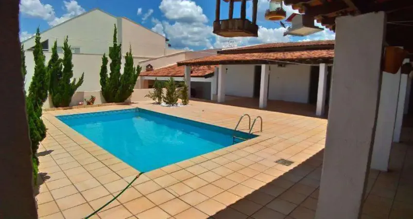 Casa com 3 quartos à venda na Vila Cardia, Bauru 