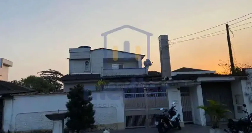 Casa com 3 quartos à venda na Rua Mário Silveira, Jardim Conceiçãozinha (Vicente de Carvalho), Guarujá