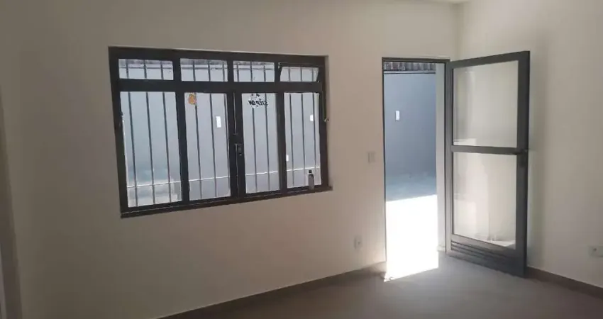 Casa com 3 quartos à venda na Rua Giovanni Mário, Americanópolis, São Paulo