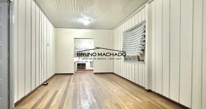Casa para Locação em Curitiba, Uberaba, 3 dormitórios, 1 banheiro, 1 vaga