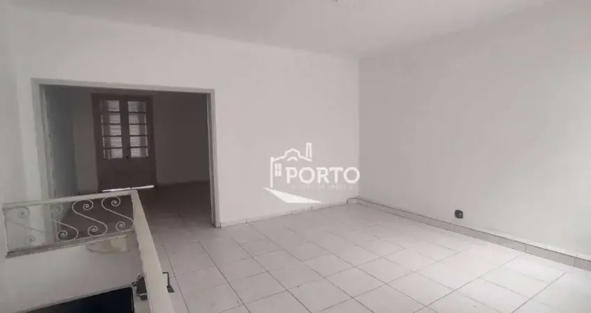 Casa comercial com 4 salas para alugar no Centro, Piracicaba 